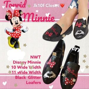 🆕NWT DISNEY🌷MINNIE RED BOW🌷TORRID Sz10 or 11 WIDE WIDTH BLACK SHOES